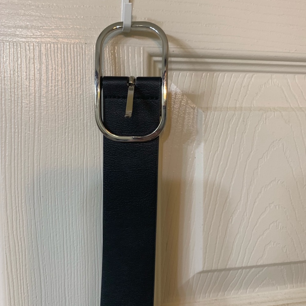 New belt from NY&CO